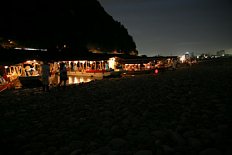 circd051n-0120.jpg
